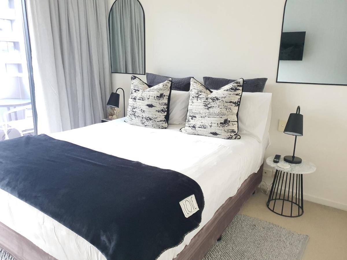 Harbour Escape Apartments Docklands Melbourne Exteriör bild