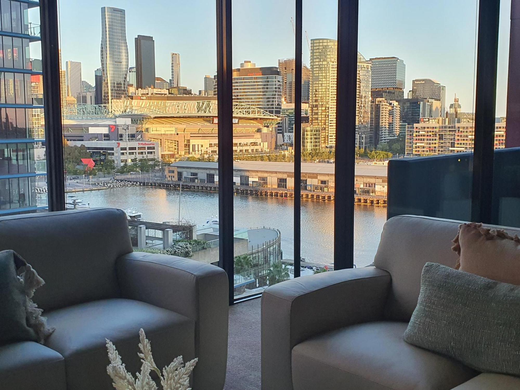 Harbour Escape Apartments Docklands Melbourne Exteriör bild